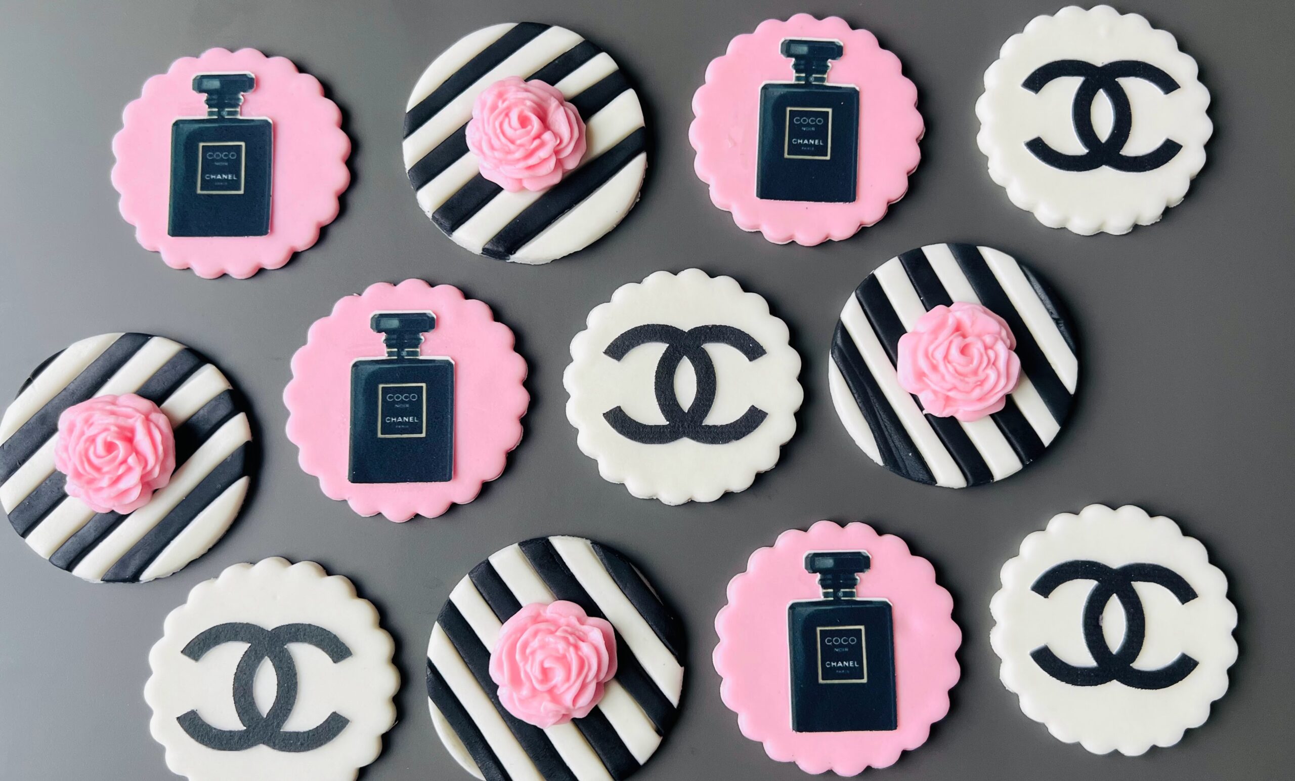 Chanel Coco Edible Cupcake Toppers